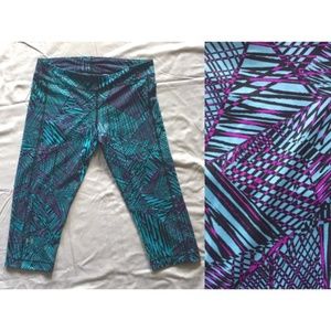 Under Armour Capri Pants (NWOT)